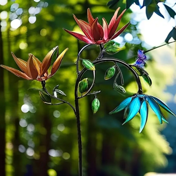 Metal Kinetic 3 flower wind spinner, 50", new Only $28! *** - Picture 2 of 4